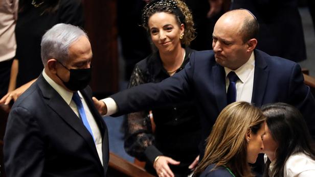 Israël : Naftali Bennett devient Premier ministre, Netanyahou écarté du pouvoir