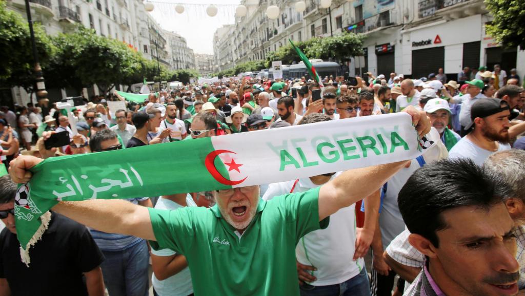 Gratuit Images Algerie Tout Change Pour Que Rien Ne Change Egalite Et dernière salutations