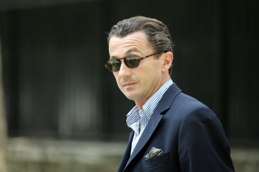 Les bureaux parisiens du frère de Nicolas Sarkozy cambriolés Les bureaux parisiens du frère de Nicolas Sarkozy cambriolés