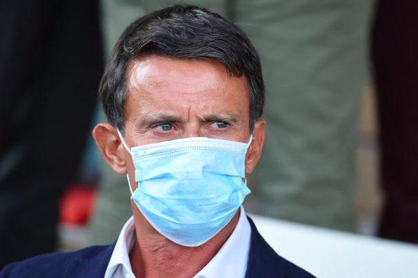 Valls attaque Dieudonné en diffamation pour une vidéo Valls attaque Dieudonné en diffamation pour une vidéo