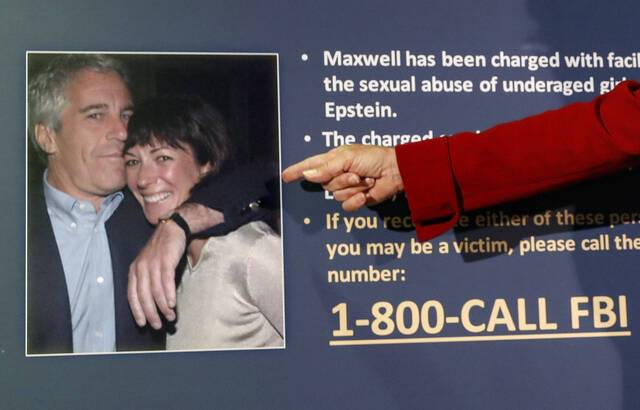 « Trafic sexuel d'une mineure de 14 ans » : nouvelles charges contre Ghislaine Maxwell « Trafic sexuel d'une mineure de 14 ans » : nouvelles charges contre Ghislaine Maxwell