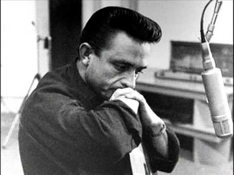 La souffrance élève-t-elle ? Johnny Cash contre Michel Houellebecq