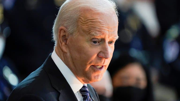 Politique migratoire : Biden recule et conserve le plafond fixé par Trump Politique migratoire : Biden recule et conserve le plafond fixé par Trump