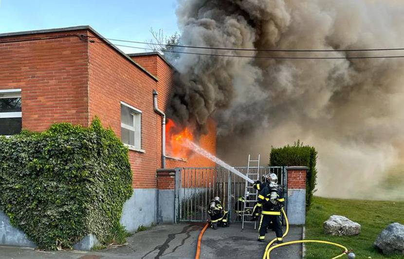 Résumé de la «République» à Lille : école incendiée, pompiers attaqués