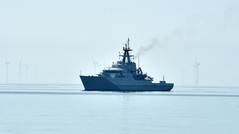Le Royaume-Uni envoie deux navires de guerre à Jersey pour prévenir un blocus des pêcheurs français