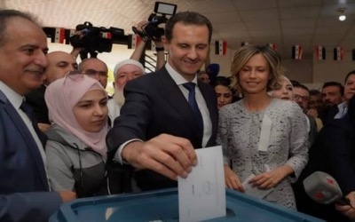 Élection présidentielle en Syrie : Bachar el-Assad vote et s'amuse des récriminations occidentales