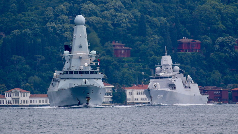 La Russie demande au Royaume-Uni d'enquêter sur «les actions dangereuses» de son navire en mer Noire