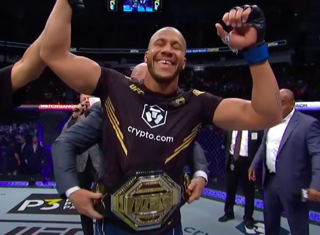 MMA : le Vendéen Ciryl Gane premier champion français de l’UFC MMA : le Vendéen Ciryl Gane premier champion français de l’UFC