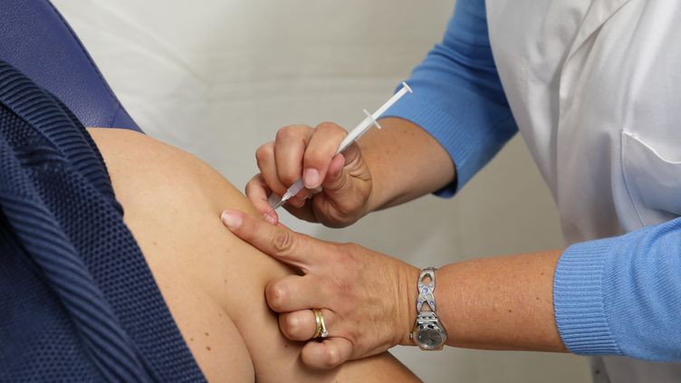 Le Sénat rejette la proposition de loi PS sur la vaccination obligatoire