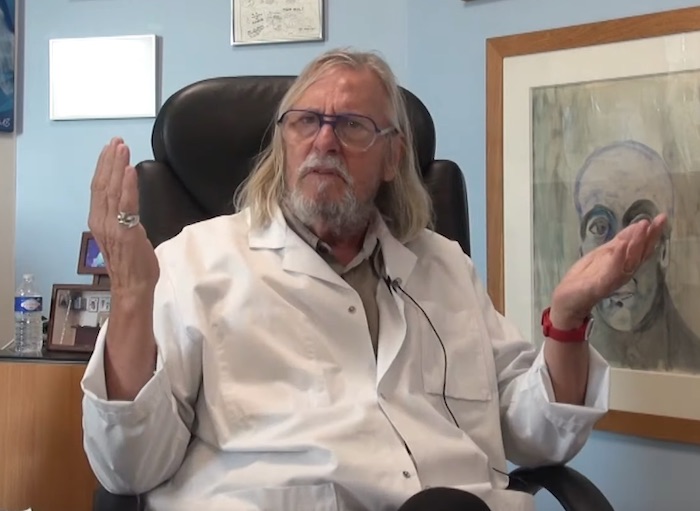 Pr Didier Raoult – L’hostilité française à la recherche : l’exemple de la tuberculose