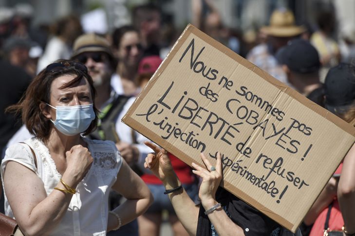 Salaire suspendu pour non-vaccination : une infirmière déboutée par les prud'hommes Salaire suspendu pour non-vaccination : une infirmière déboutée par les prud’hommes