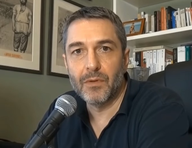 Xavier Moreau – Moscou-Pékin vs Washington, Poutine et le climat, Peuple russe vs code QR