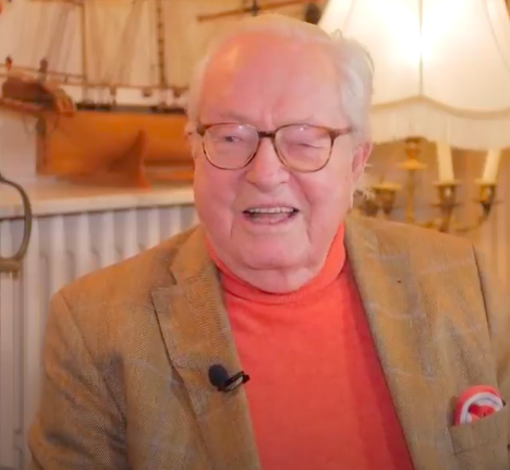 Pass vaccinal, immigration, bi-nationalité, squatteurs : Journal de bord de Jean-Marie Le Pen n°649