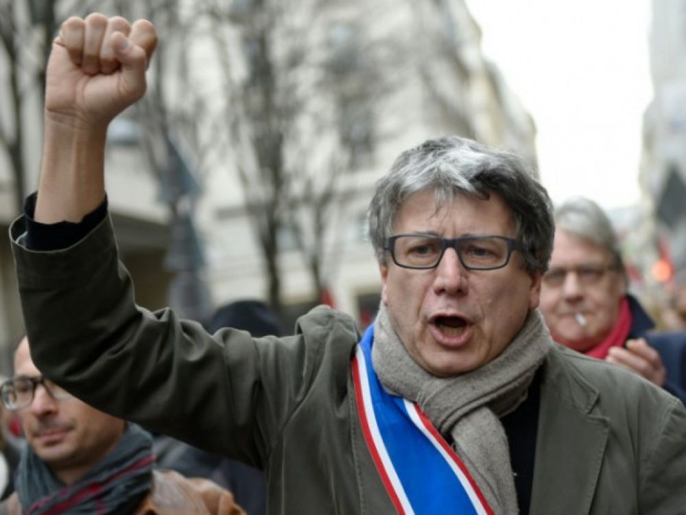 Affaire Coquerel : une enquête pour « agression et harcèlement sexuels » ouverte par le parquet de Paris