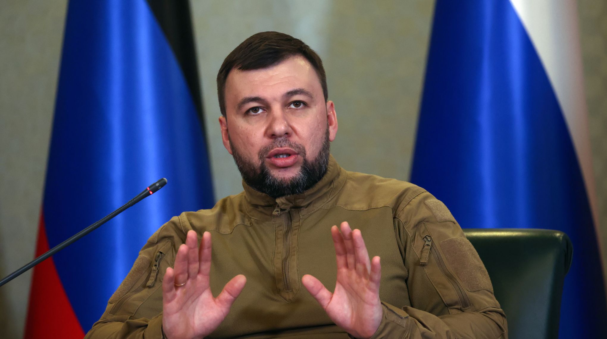 Denis Pouchiline (Donetsk) déclare qu’il est temps de libérer les villes russes en Ukraine