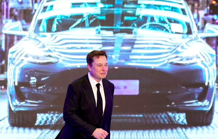 Elon Musk vend pour près de 7 milliards de dollars d'actions Tesla Elon Musk vend pour près de 7 milliards de dollars d’actions Tesla