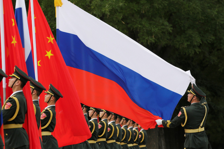 Chinois, Biélorusses, Indiens, Syriens affluent en Russie pour des manœuvres militaires