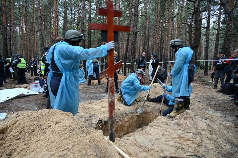 Les fosses d’Izioum ou le Katyn de l’OTAN