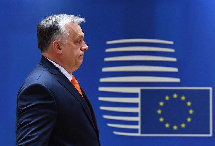 Punition : la Commission européenne menace la Hongrie de lui couper les vivres Punition : la Commission européenne menace la Hongrie de lui couper les vivres