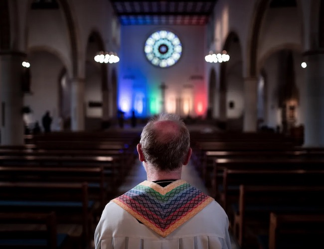 Belgique : l'Église catholique de Flandres accorde la bénédiction aux couples homosexuels Belgique : l’Église catholique de Flandres accorde la bénédiction aux couples homosexuels