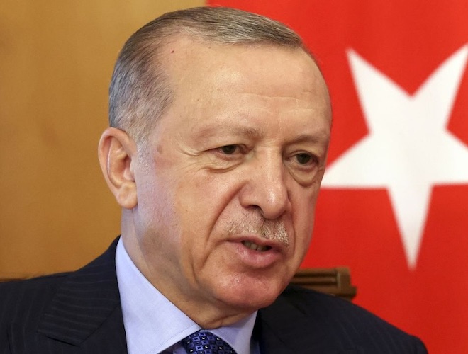 Erdoğan menace de nouveau de bloquer l’adhésion de la Suède et de la Finlande à l’OTAN