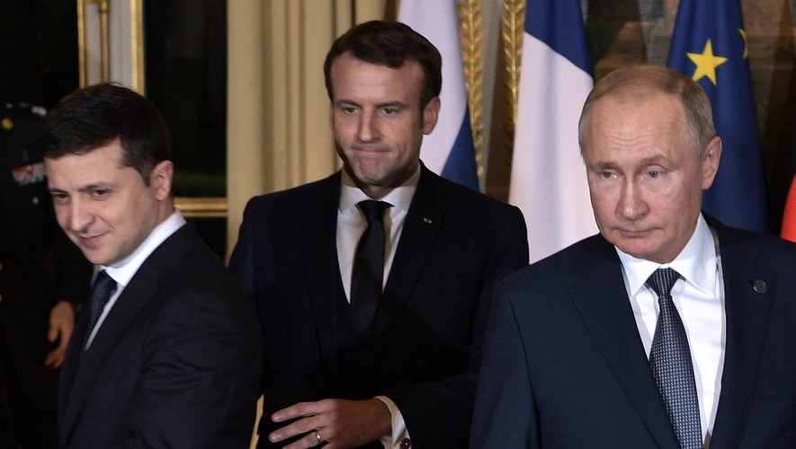 Mali, Kherson, Wagner : Emmanuel Macron oscille entre la paix et la guerre