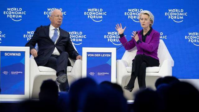 Toutes les putes vont à Davos