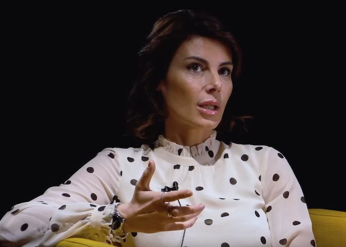 Marie-Estelle Dupont – Le contrôle des masses par la peur Marie-Estelle Dupont – Le contrôle des masses par la peur
