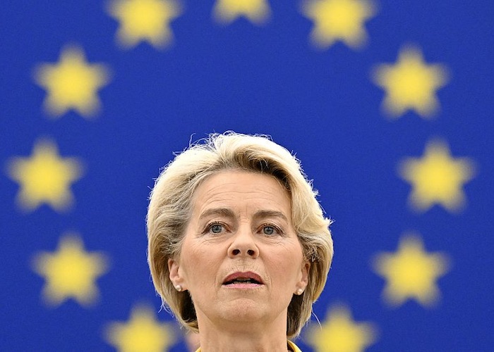 Le New York Times poursuit l’UE pour obtenir les SMS qu’Ursula von der Leyen a échangés avec Pfizer Le New York Times poursuit l’UE pour obtenir les SMS qu’Ursula von der Leyen a échangés avec Pfizer