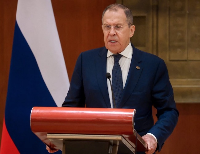Lavrov au G20 : «Nos homologues occidentaux ne font que du chantage et menacer tout le monde»