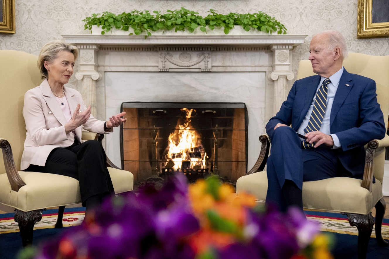 Dans leur conflit avec la Chine, les Etats-Unis entraînent un peu plus l’Europe Dans leur conflit avec la Chine, les Etats-Unis entraînent un peu plus l’Europe