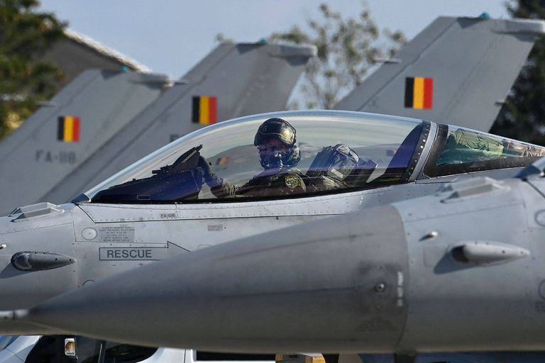 Escalade : la Belgique dans la « coalition internationale » pour livrer des F-16 à l’Ukraine