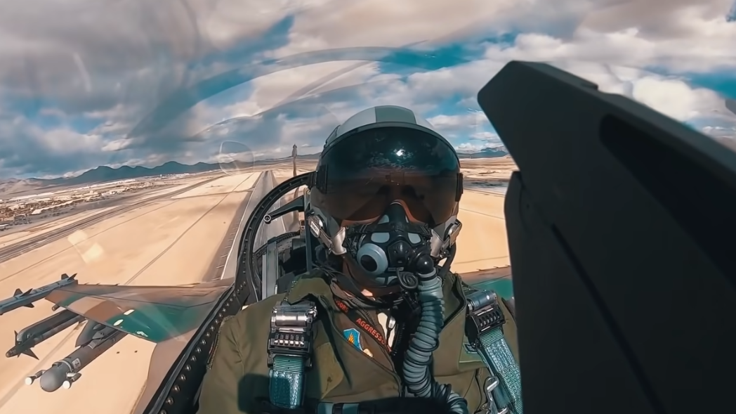 Escalade : les pilotes de Kiev ont commencé leur formation sur F-16