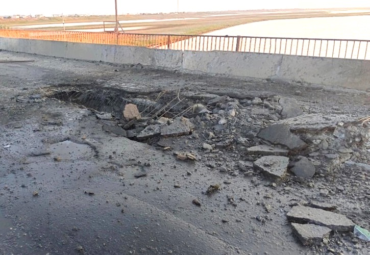 Un pont reliant la Crimée à l’oblast de Kherson touché par une frappe otano-kiévienne