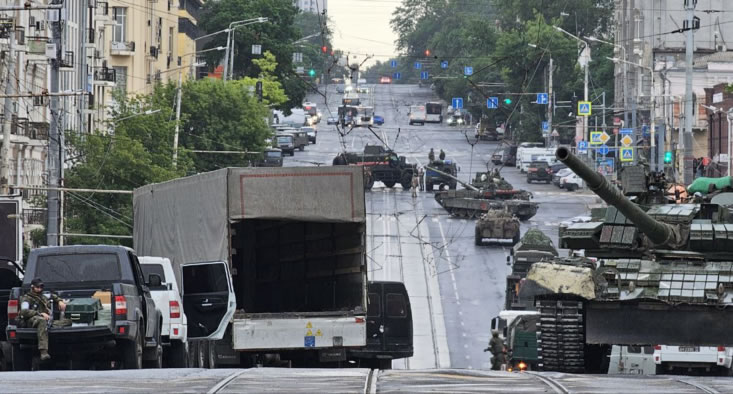 EN DIRECT : Affrontement Kremlin-Wagner, des activités « anti-terroristes » sont en cours à Moscou, selon le maire EN DIRECT : Affrontement Kremlin-Wagner, des activités « anti-terroristes » sont en cours à Moscou, selon le maire