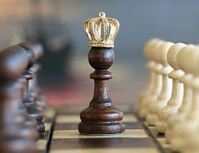 Les «femmes» trans exclues des compétitions internationales d’échecs