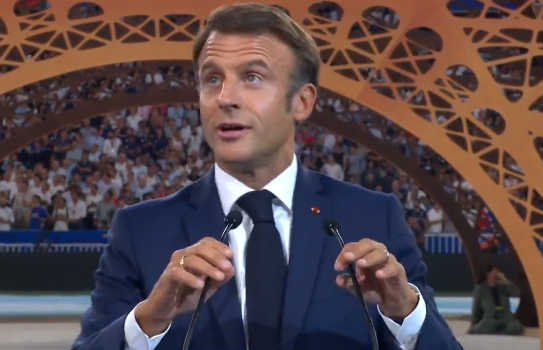 X a nettoyé les tweets anti-Macron suite aux sifflets du Stade de France