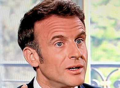 Au Niger, Monsieur le président, ce n’est pas Trafalgar, mais Fachoda plus la Bérézina ! Au Niger, Monsieur le président, ce n’est pas Trafalgar, mais Fachoda plus la Bérézina !
