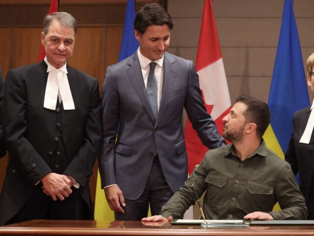 Hommage au soldat nazi au Parlement : le Canada s’excuse et la Pologne réclame son extradition