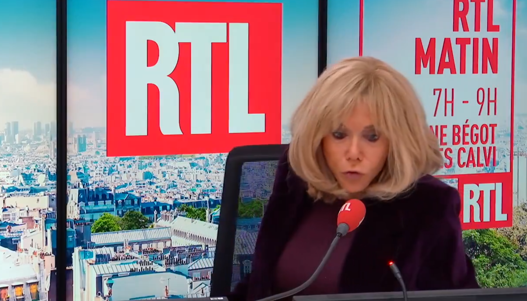 Le petit lapsus de Brigitte Le petit lapsus de Brigitte
