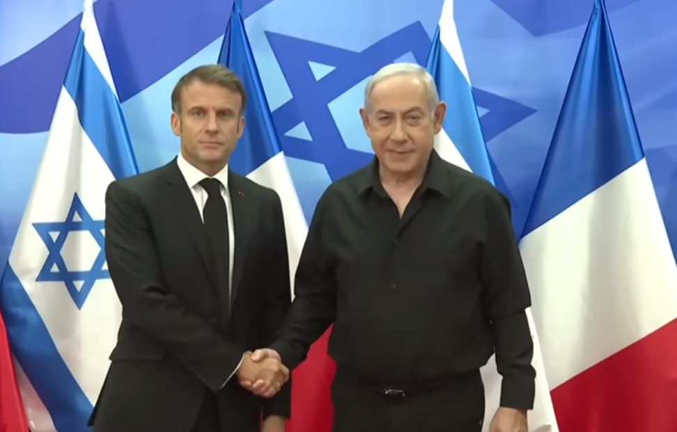 Si ça continue, on va finir par panthéoniser Netanyahou