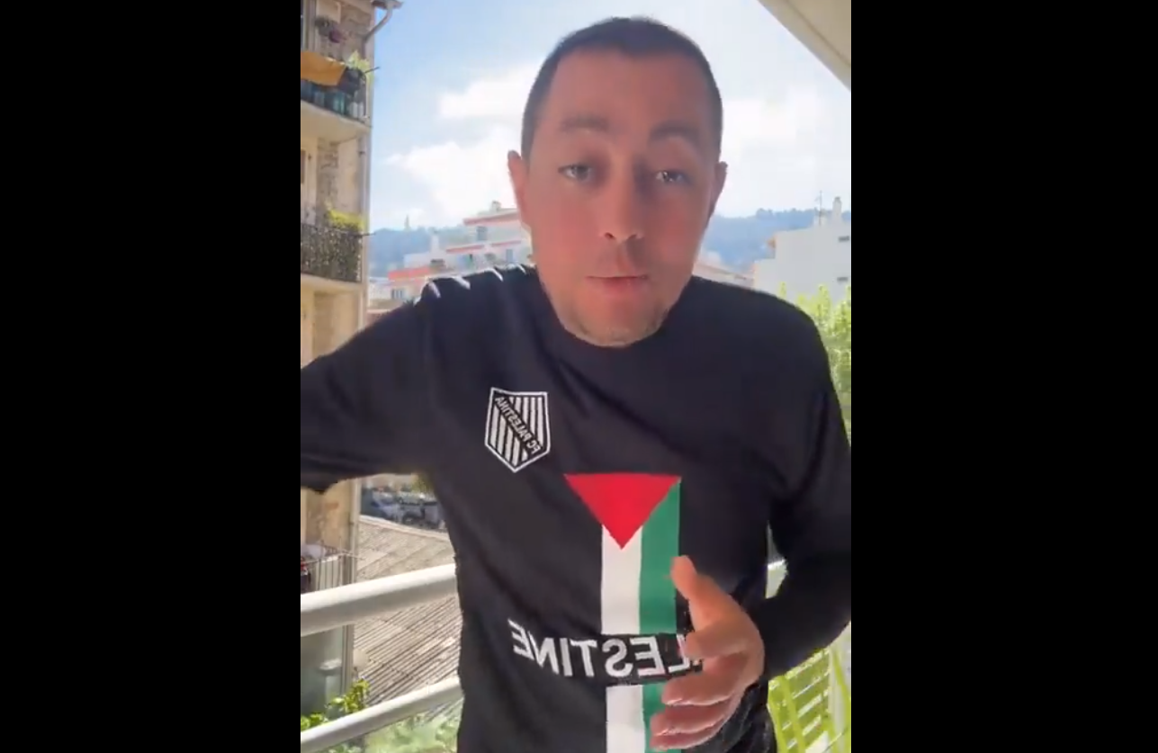 Il perd son contrat avec la SNCF pour un maillot «Palestine»